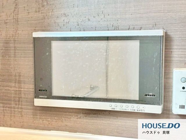 3LDK Detached House for Sale in Kaizuka, Osaka - 55 Tsubo Land - Thumbnail 2