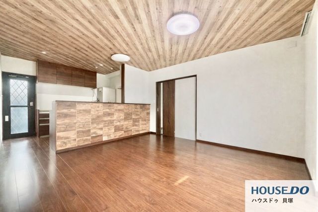 3LDK Detached House for Sale in Kaizuka, Osaka - 55 Tsubo Land - Thumbnail 4