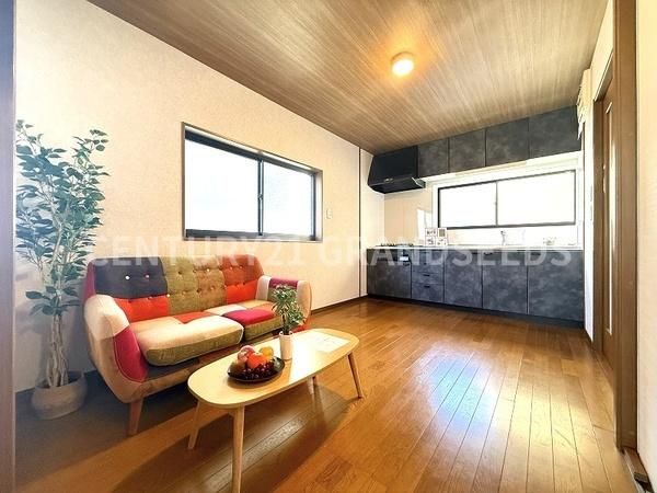 3SDK House for Sale in Takatsuki, Osaka - 75.6 sqm - Thumbnail 2