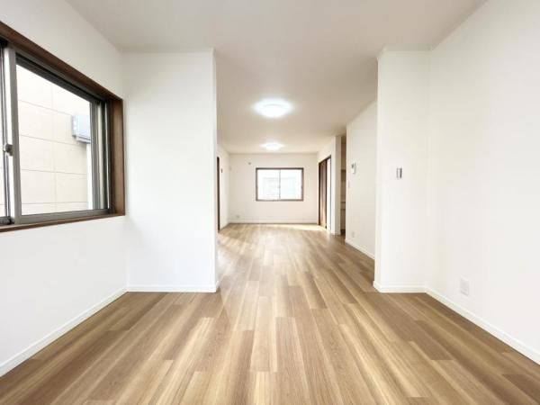 Renovated 3LDK House with Garden in Takatsuki, Osaka - Thumbnail 2