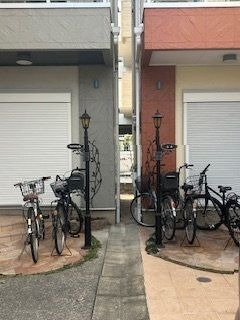 4LDK Family House with Roof Balcony for Sale in Kadoma, Osaka - Thumbnail 3