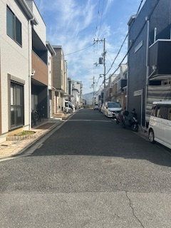 4LDK Family House with Roof Balcony for Sale in Kadoma, Osaka - Thumbnail 2