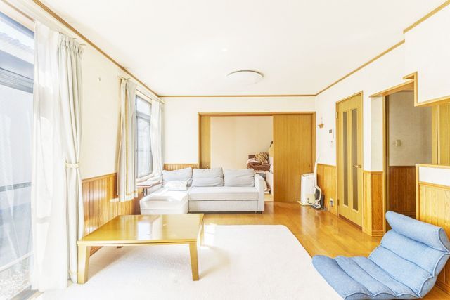 4LDK+Office House for Sale in Kobe Nagata Ward, Hyogo - Thumbnail 2