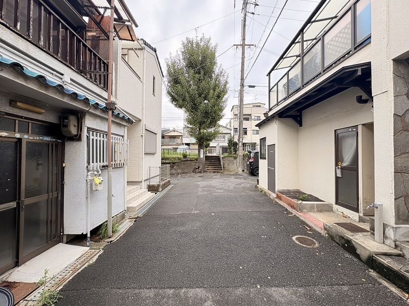 4K Wooden House for Sale near Hyotan-yama Station, Higashiosaka - Thumbnail 2