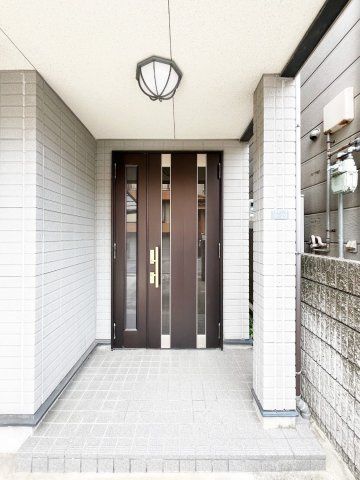 5SLDK House for Sale in Toyonaka, Osaka - 116.47 sqm - Thumbnail 4