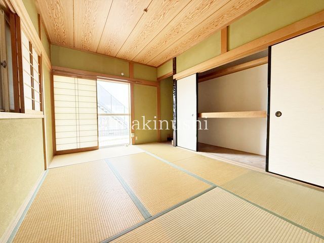 4LDK Detached House for Sale in Habikino, Osaka - Near Egano-no-sho Station - Thumbnail 3