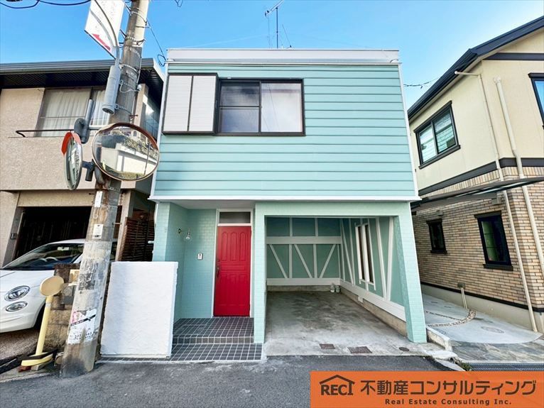 Renovated 3LDK House with Basement near Konan-Yamate Station, Kobe - Thumbnail 2