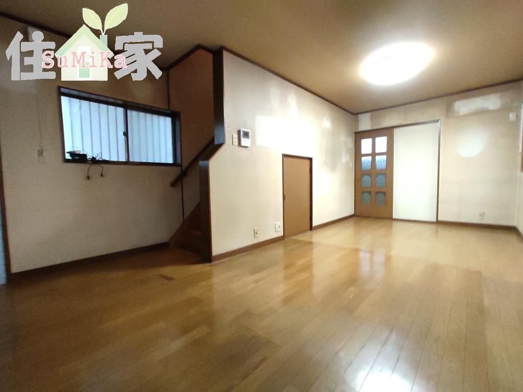 4LDK House for Sale in Higashiosaka, Osaka - Renovation Ready - Thumbnail 4