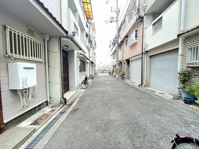 Osaka Tsurumi 3LDK Steel House with 2025 Renovation - Thumbnail 2