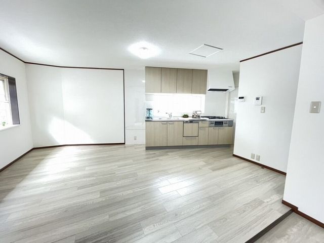 Osaka Tsurumi 3LDK Steel House with 2025 Renovation - Thumbnail 3