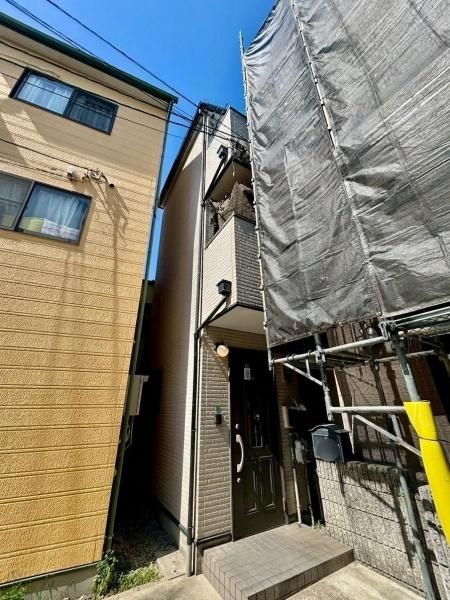 3LDK House for Sale in Higashinari Ward, Osaka - 77.76m² - Thumbnail 2