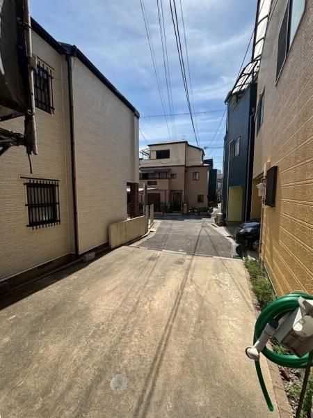 3LDK House for Sale in Higashinari Ward, Osaka - 77.76m² - Thumbnail 3