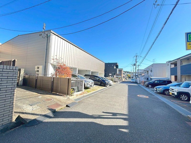 5LDK Family Home with Engawa for Sale in Takatsuki, Osaka - Thumbnail 2