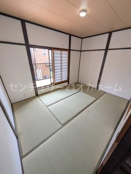 5LDK House for Sale in Moriguchi, Osaka - 120 sqm - Thumbnail 4