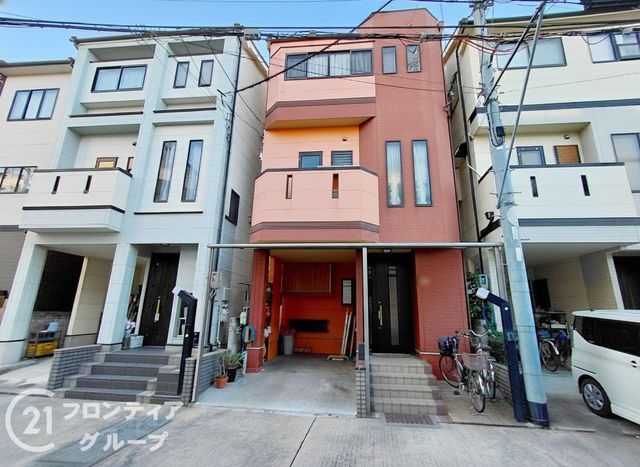 4LDK Detached House for Sale in Yao, Osaka - 1995 Build - Thumbnail 3