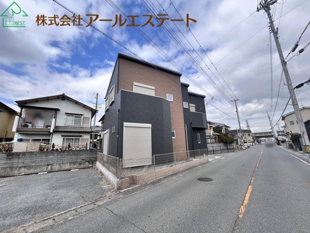 3LDK All-Electric House near Harima-cho Station, Hyogo - Image 1