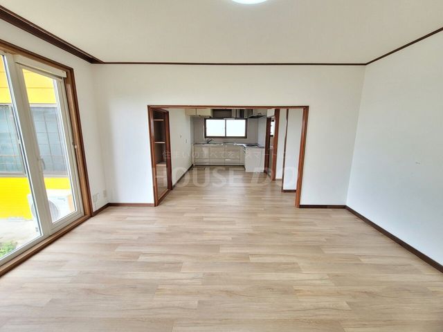 4LDK Detached House for Sale in Kitami, Hokkaido - 159.57m2 - Thumbnail 3