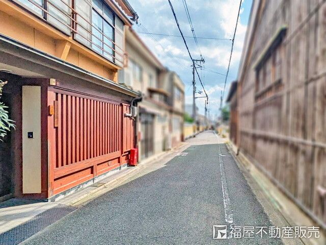 Vacant 3DK House for Sale in Kamigyo Ward, Kyoto - Thumbnail 3