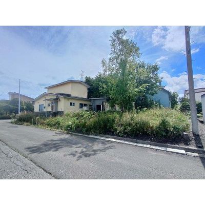 Land with Old Houses for Sale in Quiet Furano, Hokkaido - Thumbnail 3