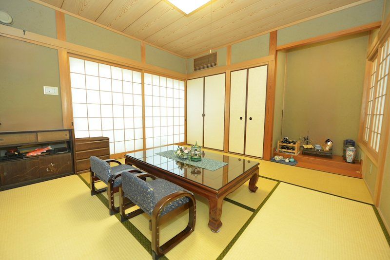 4SLDK Detached House for Sale in Minoh City, Osaka - Thumbnail 4