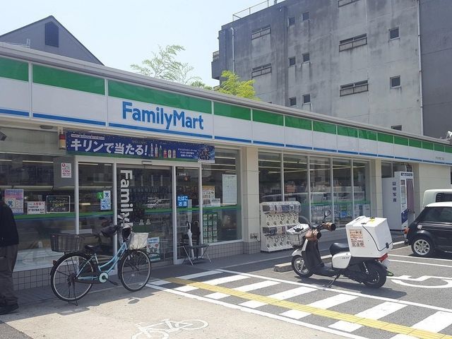 Modern 3LDK House for Sale in Sumiyoshi, Osaka - Built 2016 - Thumbnail 4