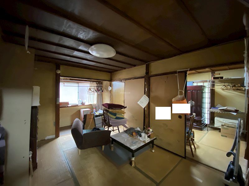 Spacious 4DK Single-Story House with Large Garden in Shimonoseki - Thumbnail 3