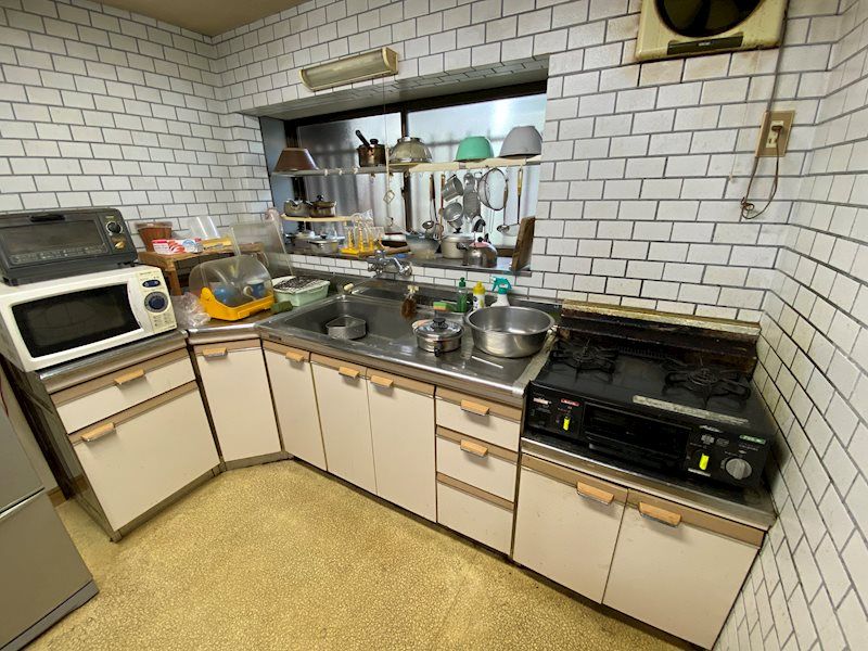 Spacious 4DK Single-Story House with Large Garden in Shimonoseki - Thumbnail 4