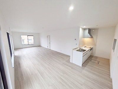 3LDK Renovated House for Sale in Nakatsu City, Oita - Thumbnail 4
