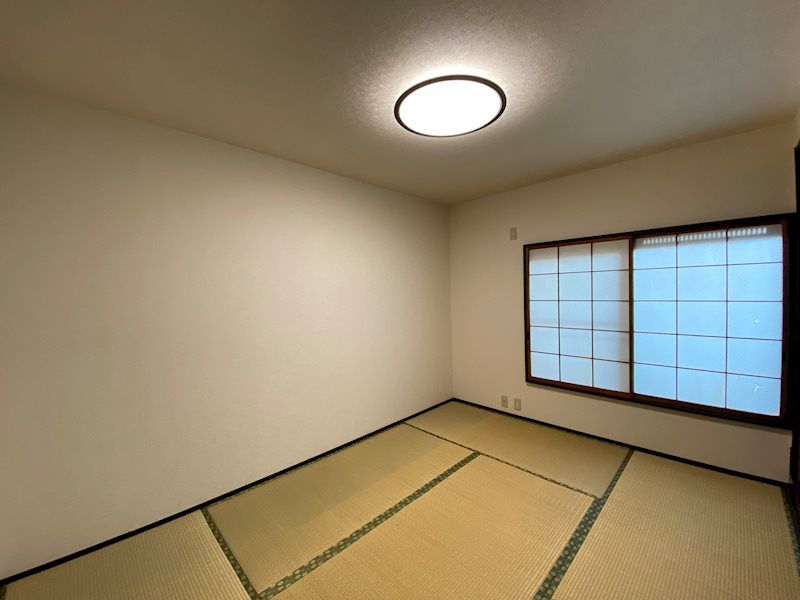 4LDK House in Shimonoseki with Recent Renovation and Sea View - Thumbnail 4