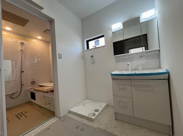New 3LDK House for Sale in Yao City, Osaka - Thumbnail 3