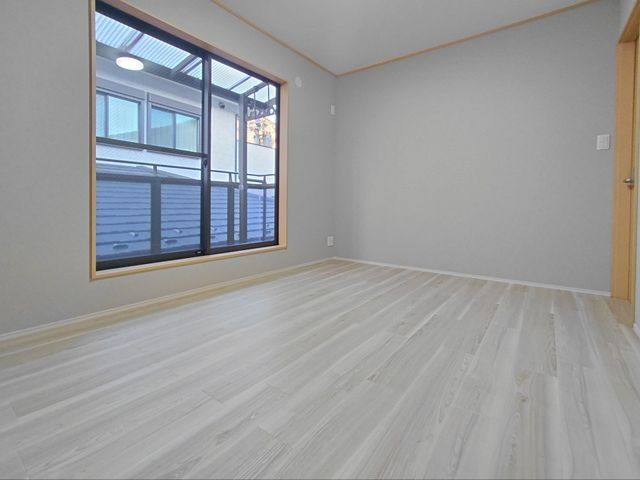 3LDK Detached House for Sale in Fushimi-ku, Kyoto - Thumbnail 3