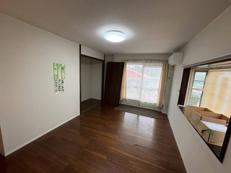 5LDK Detached House for Sale in Itoman, Okinawa - 118.02 sqm - Thumbnail 2