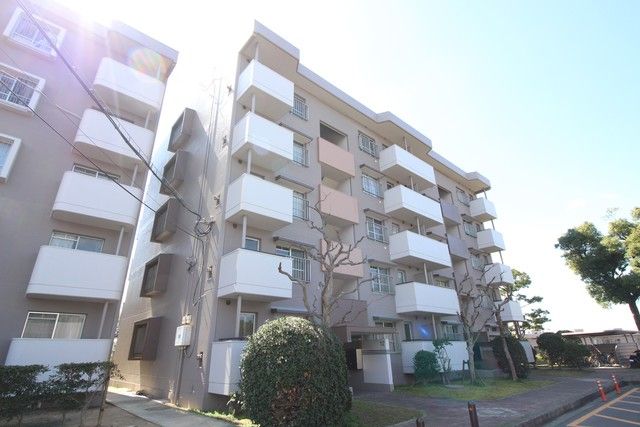2LDK Apartment for Rent in Kitakyushu, Fukuoka - Thumbnail 4
