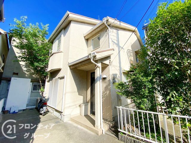 4LDK Wooden House for Sale in Sakai, Osaka - Spacious Family Home - Thumbnail 4