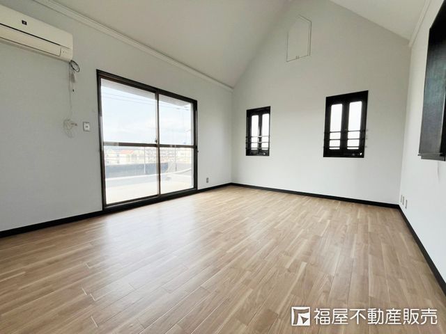 Himeji 4-Story Mixed-Use Property with Rental Income | 3LDK + Shop - Thumbnail 4