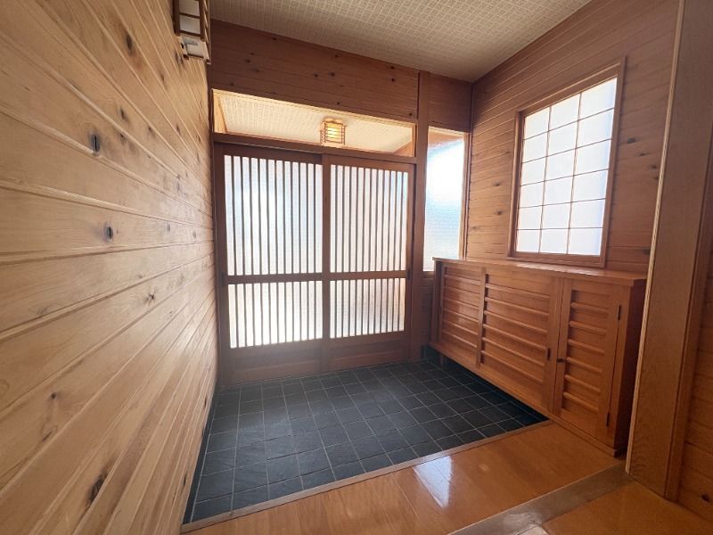 Spacious 4SLDK House with Engawa in Hakodate, Hokkaido - Thumbnail 3
