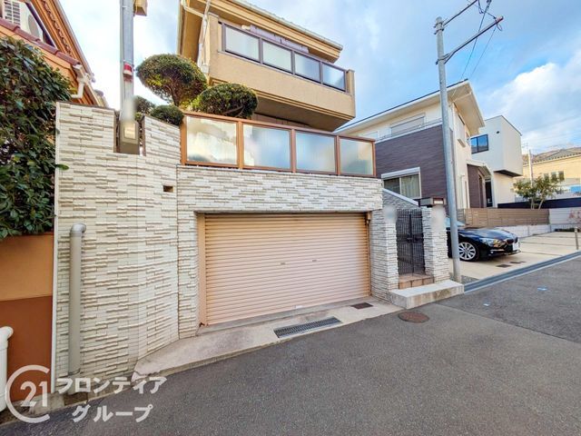 4LDK House for Sale in Kobe's Higashinada Ward | 125.5㎡ - Thumbnail 3