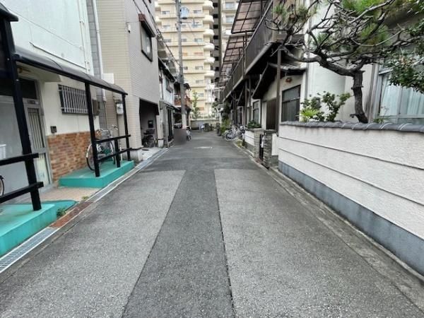 4DK Detached House for Sale in Tsurumi Ward, Osaka - Thumbnail 3