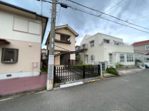 7LDK Vacant House for Sale in Wakayama City, 114 sqm - Thumbnail 2