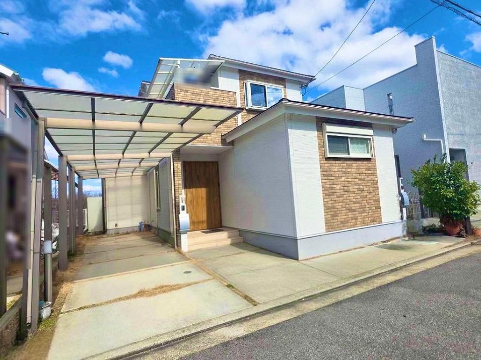 5LDK Detached House with Soundproof Room in Sakai, Osaka - Thumbnail 2