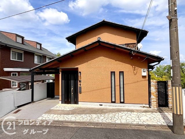 4LDK House for Sale in Nara City - 132.47 sqm - Thumbnail 2