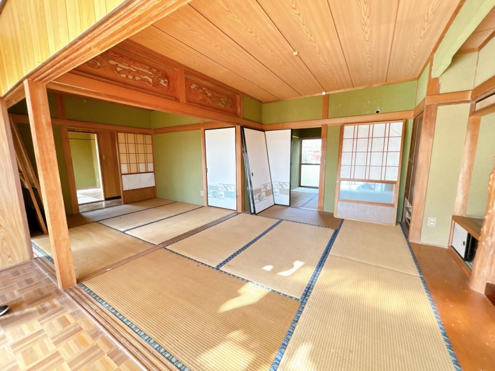 Renovated 3LDK House with Large Land in Isa City, Kagoshima - Thumbnail 3
