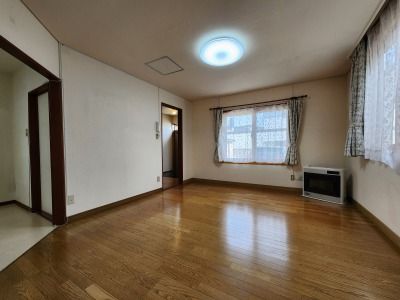 3LDK Detached House for Sale in Hakodate, Hokkaido - Thumbnail 2