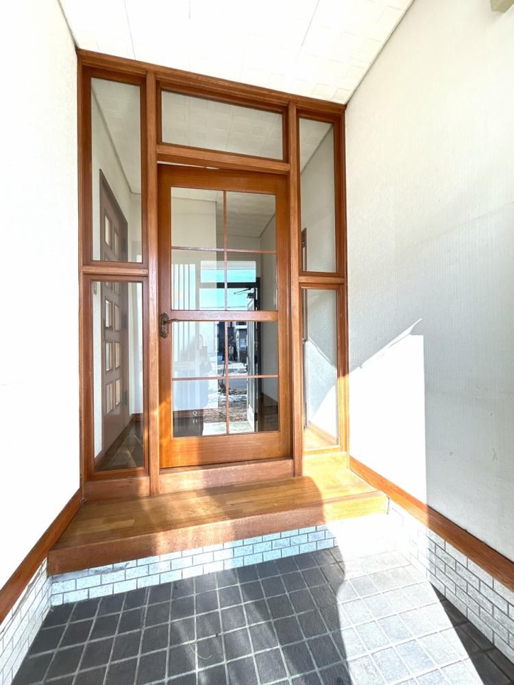 Renovated 3LDK Single-Story House for Sale in Kushiro, Hokkaido - Thumbnail 2