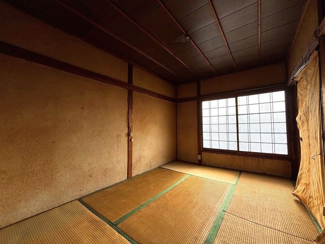 2SDK Terrace House for Sale in Moriguchi, Osaka - 4.8M Yen - Thumbnail 2