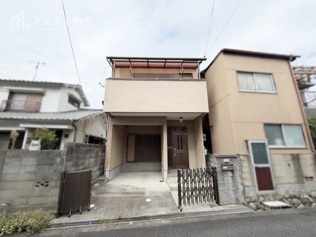 3LDK House for Sale in Itami, Hyogo - 24.8M Yen - Thumbnail 2