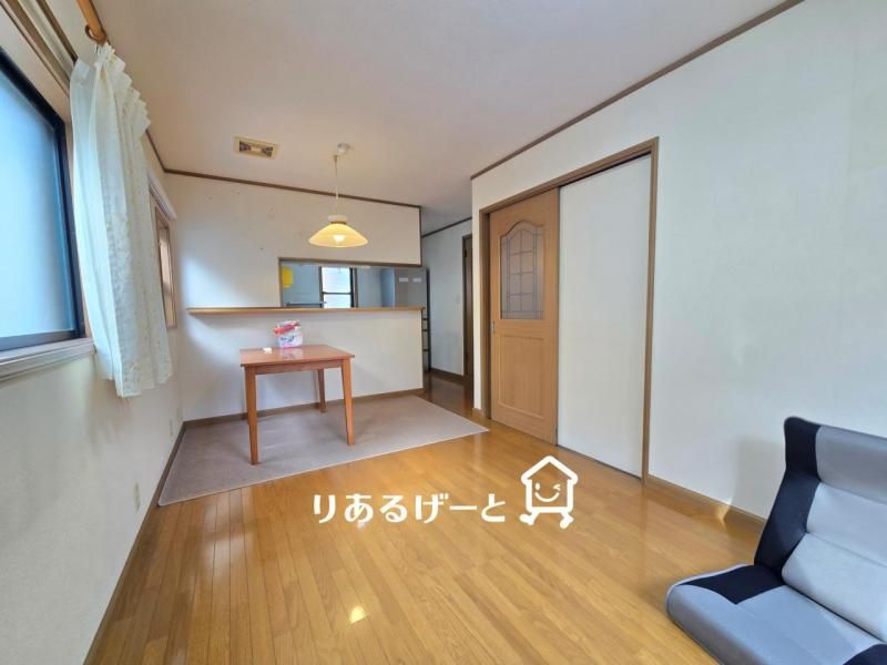 4LDK Detached House for Sale in Moriguchi, Osaka - 13 Min Walk to Kayashima Station - Thumbnail 4