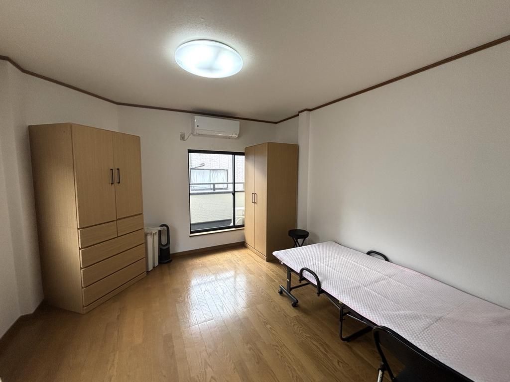4LDK House for Sale in Hirano Ward, Osaka - 86.71 sqm - Thumbnail 2