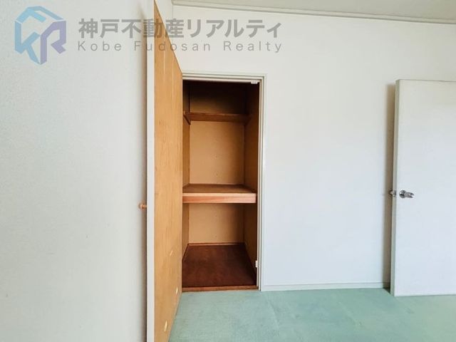 4SLDK Terrace House for Sale Near Gakuen Toshi Station, Kobe - Thumbnail 4