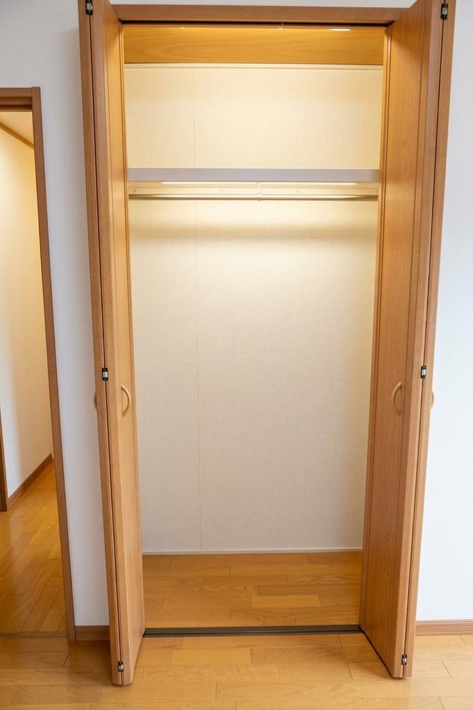 4LDK House for Sale in Kadoma, Osaka – 99.36 sqm - Thumbnail 4